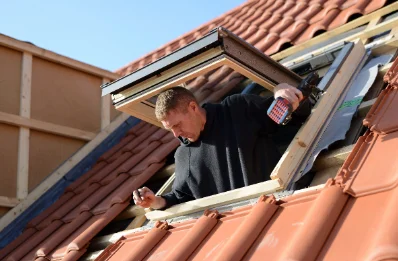 Pose de fenêtres de toit Velux à Trelins